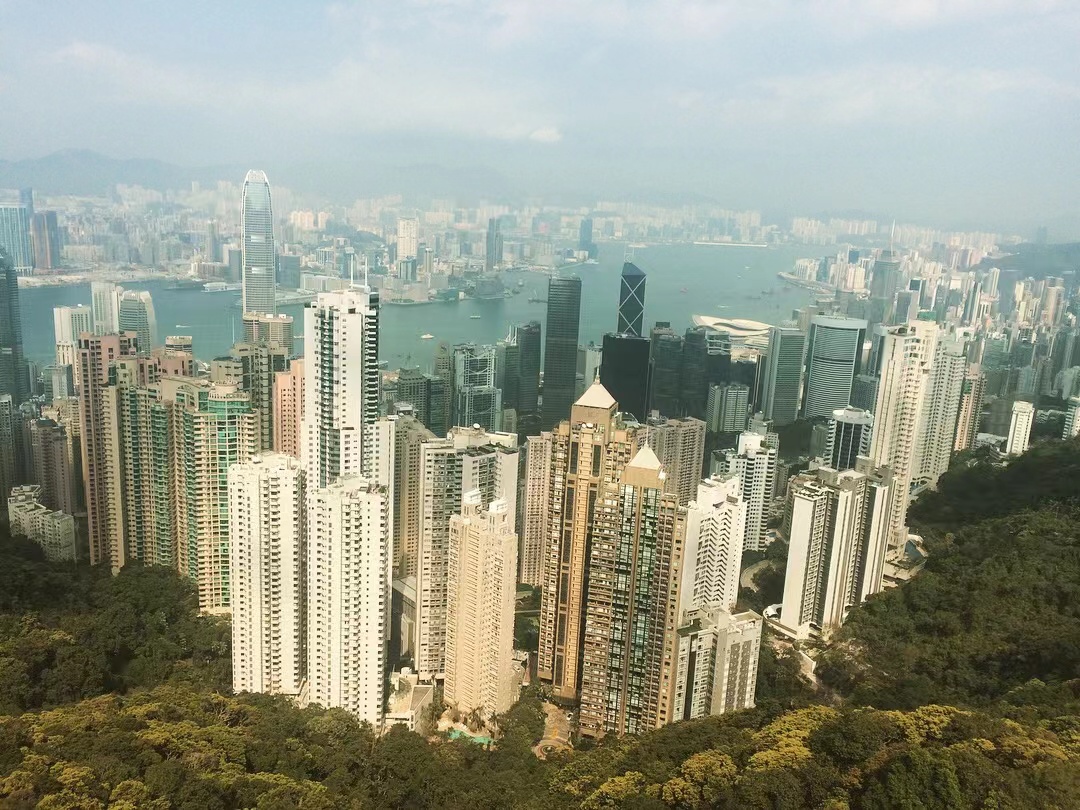 Wow! China is offering a 5-year  Mainland travel permit to non-Chinese Hong Kong and Macao permanent residents. Such a cool opportunity!